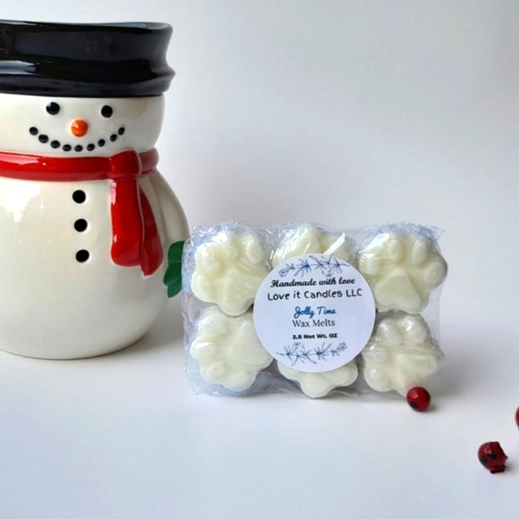Christmas Scented Soy Wax Melts Christmas Eve Paw Shape 2.5oz great for gifts - Picture 3 of 7
